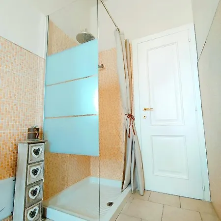 Guest house Stanza Privata A Brescia